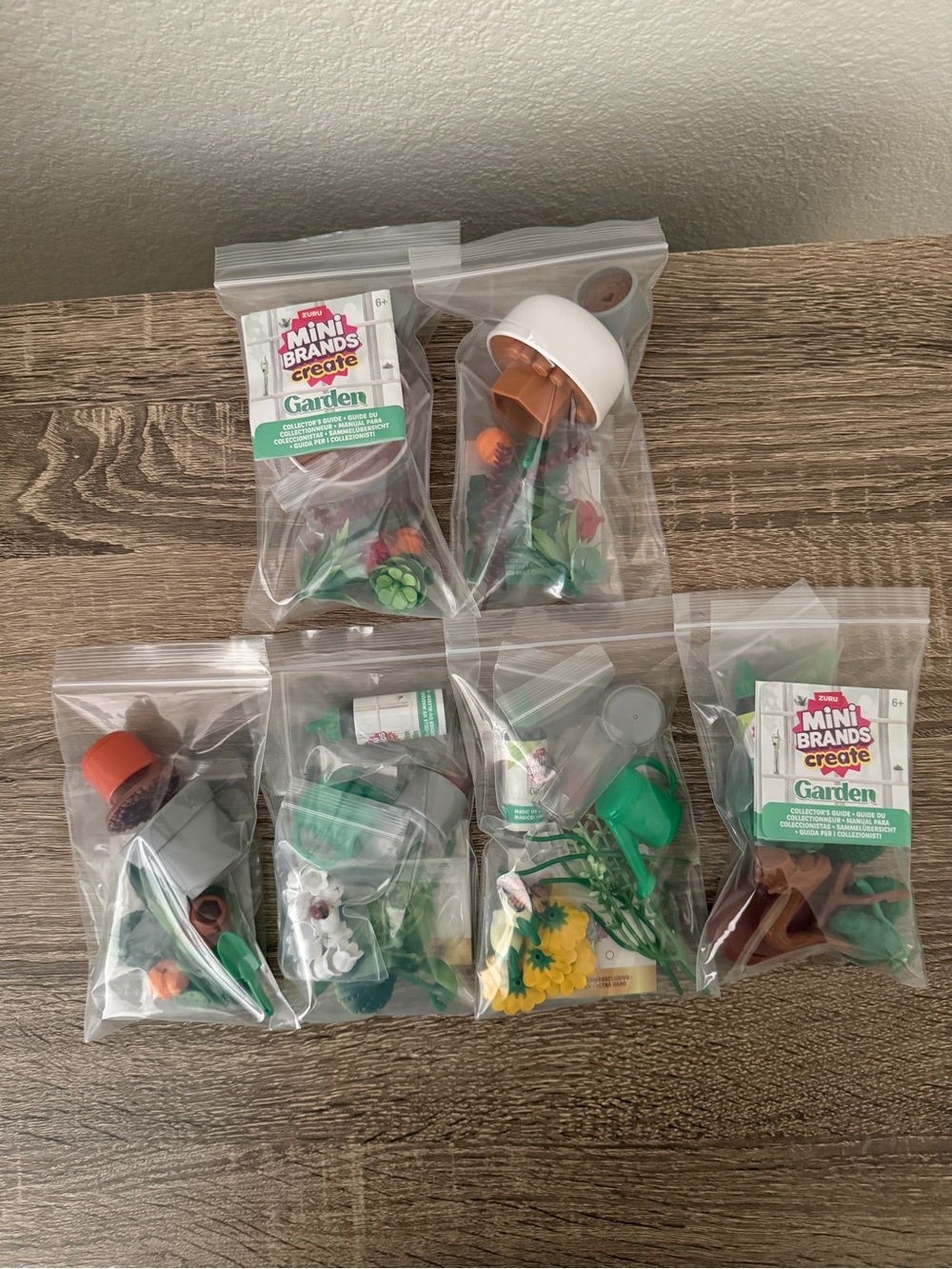 Zuru Mini Brands Create Garden Lot of 6